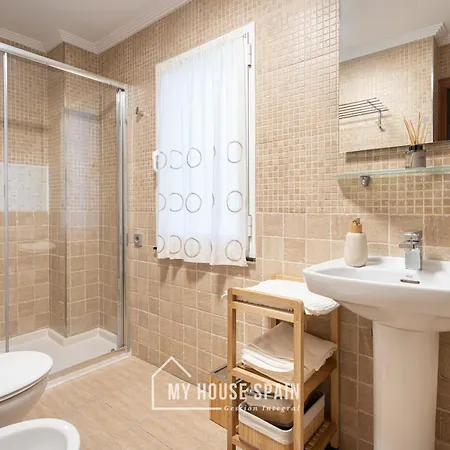Myhousespain - Unico Piso Cerca De La Playa Διαμέρισμα Χιχόν